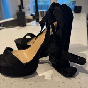 Elegant Black Women's Strappy Platform Heels